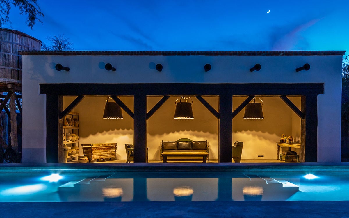 Diane Keaton lists historic Tucson home